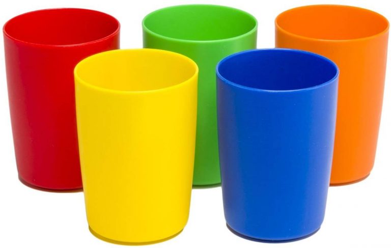 REUSABLE PLASTIC CUPS